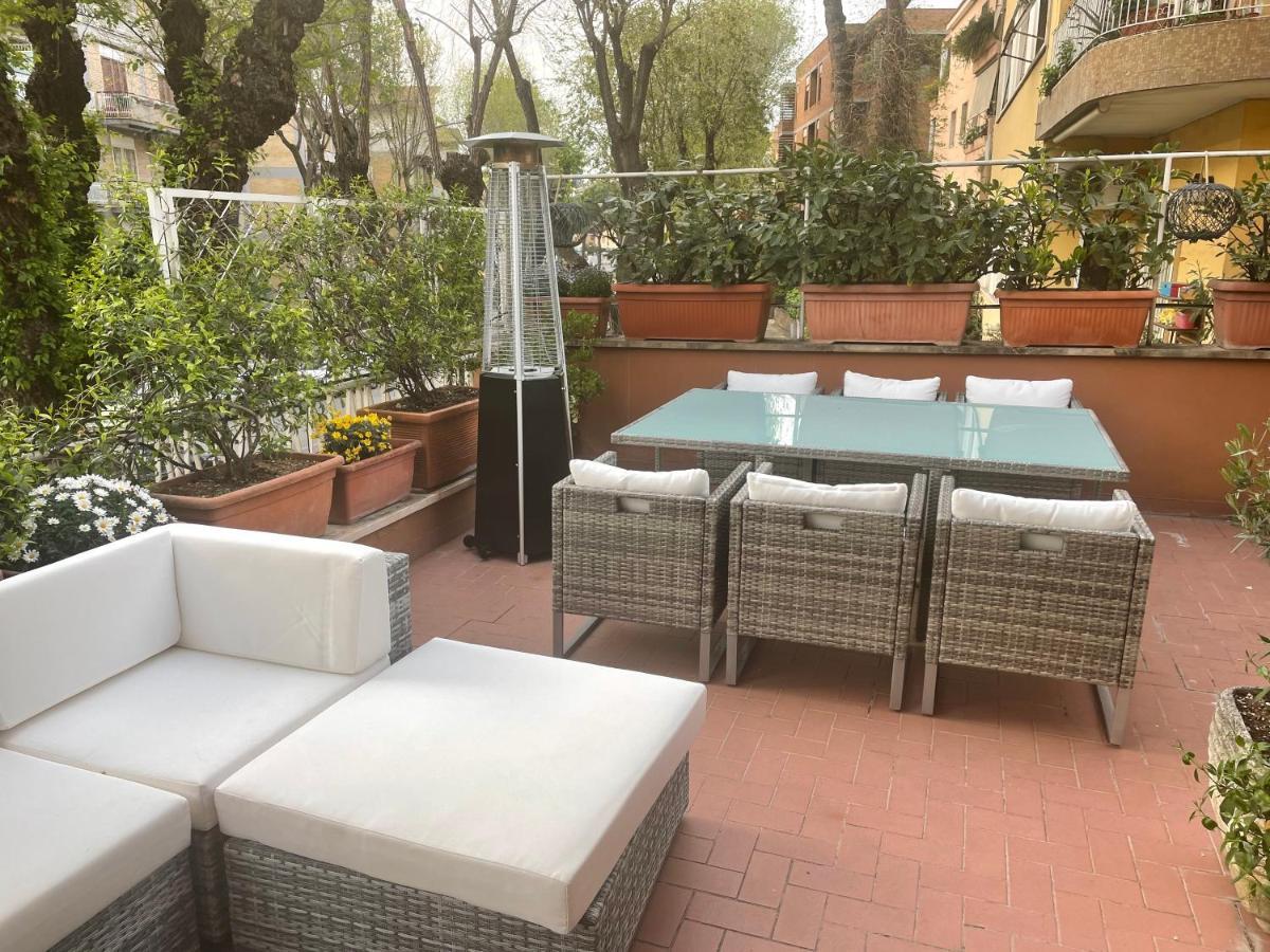 Green Hill Apartment - Exclusive Use Рим Екстер'єр фото
