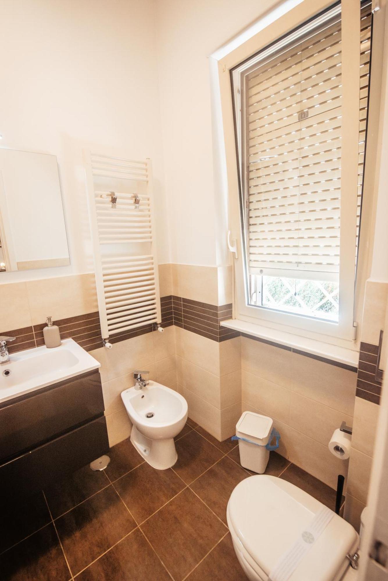 Green Hill Apartment - Exclusive Use Рим Екстер'єр фото