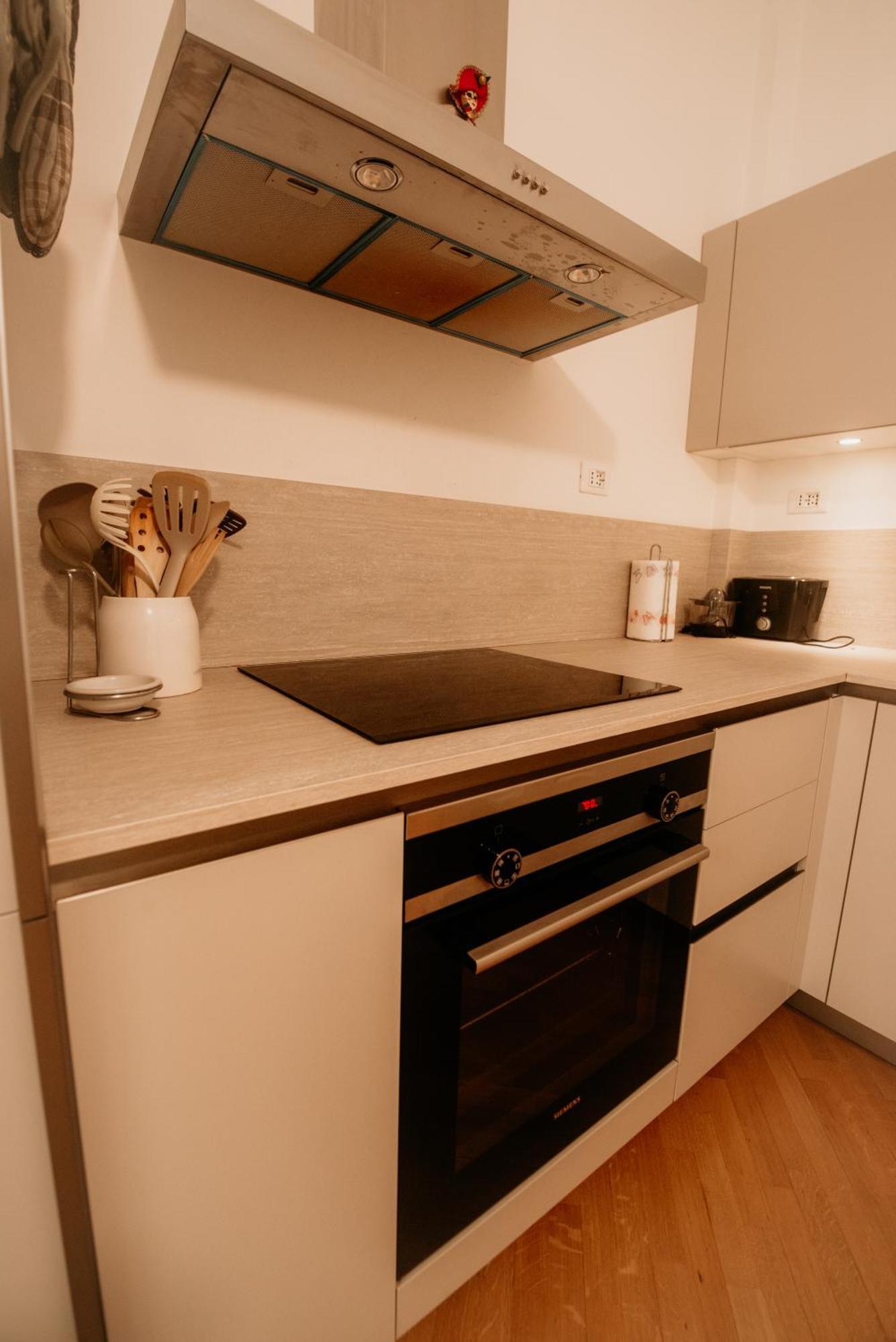 Green Hill Apartment - Exclusive Use Рим Екстер'єр фото