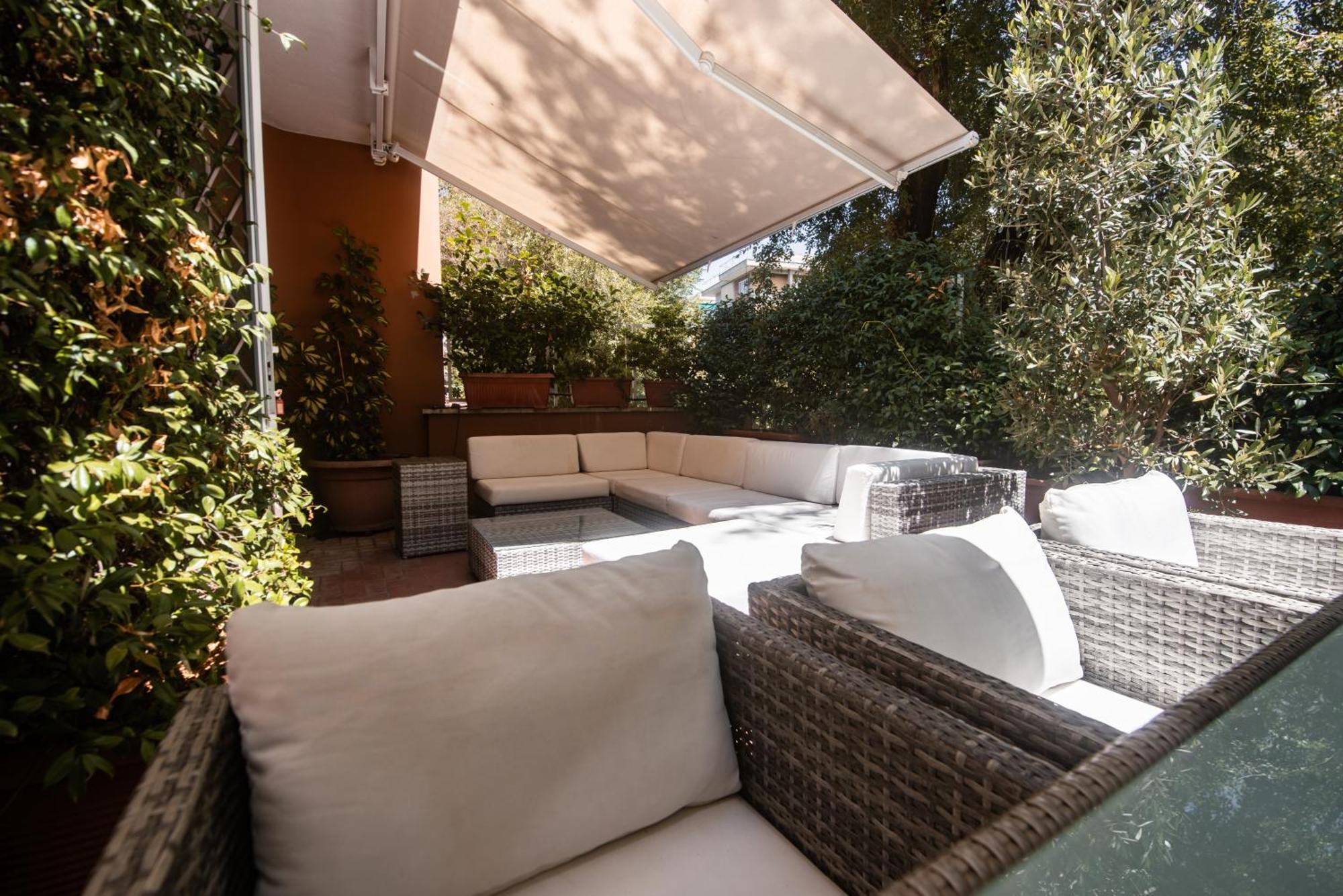 Green Hill Apartment - Exclusive Use Рим Екстер'єр фото